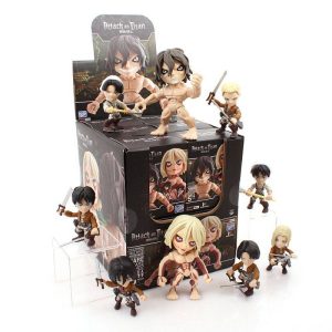 Figura Articulada Sorpresa Action Vinyls Ataque de Titanes (Color)